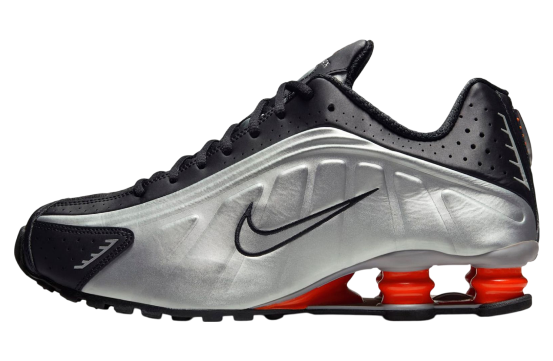 【2024年 12/7 発売】NIKE SHOX R4 “Metallic Silver/Red” (ナイキ ショックス “メタリックシルバー/レッド”) [HQ1988-002]