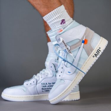 【2026年 夏 発売予定】OFF-WHITE × NIKE AIR JORDAN 1 RETRO HIGH OG “Alaska” (オフホワイト ナイキ エア ジョーダン 1 レトロ ハイ “アラスカ”) [AA3834-100]