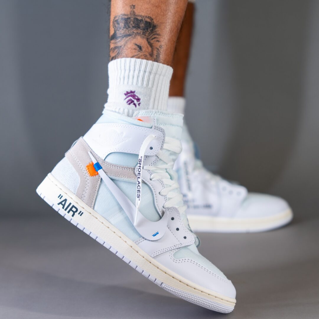 【2026年 3/28 発売予定】OFF-WHITE × NIKE AIR JORDAN 1 RETRO HIGH OG “Alaska” (オフホワイト ナイキ エア ジョーダン 1 レトロ ハイ “アラスカ”) [AA3834-100]