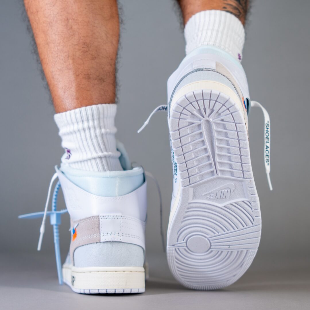 【2026年 3/28 発売予定】OFF-WHITE × NIKE AIR JORDAN 1 RETRO HIGH OG “Alaska” (オフホワイト ナイキ エア ジョーダン 1 レトロ ハイ “アラスカ”) [AA3834-100]