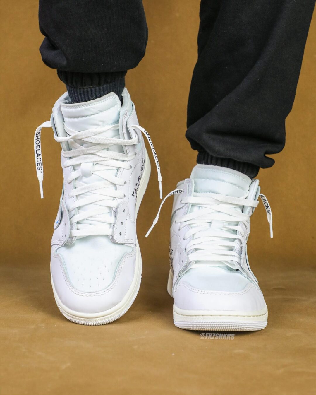 【2026年 3/28 発売予定】OFF-WHITE × NIKE AIR JORDAN 1 RETRO HIGH OG “Alaska” (オフホワイト ナイキ エア ジョーダン 1 レトロ ハイ “アラスカ”) [AA3834-100]