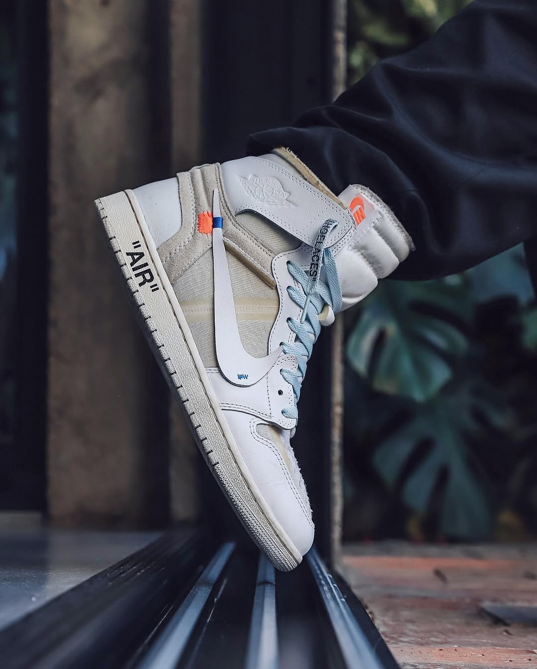 【2025年 12/20 発売予定】OFF-WHITE × NIKE AIR JORDAN 1 RETRO HIGH OG "Alaska" (オフホワイト ナイキ エア ジョーダン 1 レトロ ハイ "アラスカ") [AA3834-100]