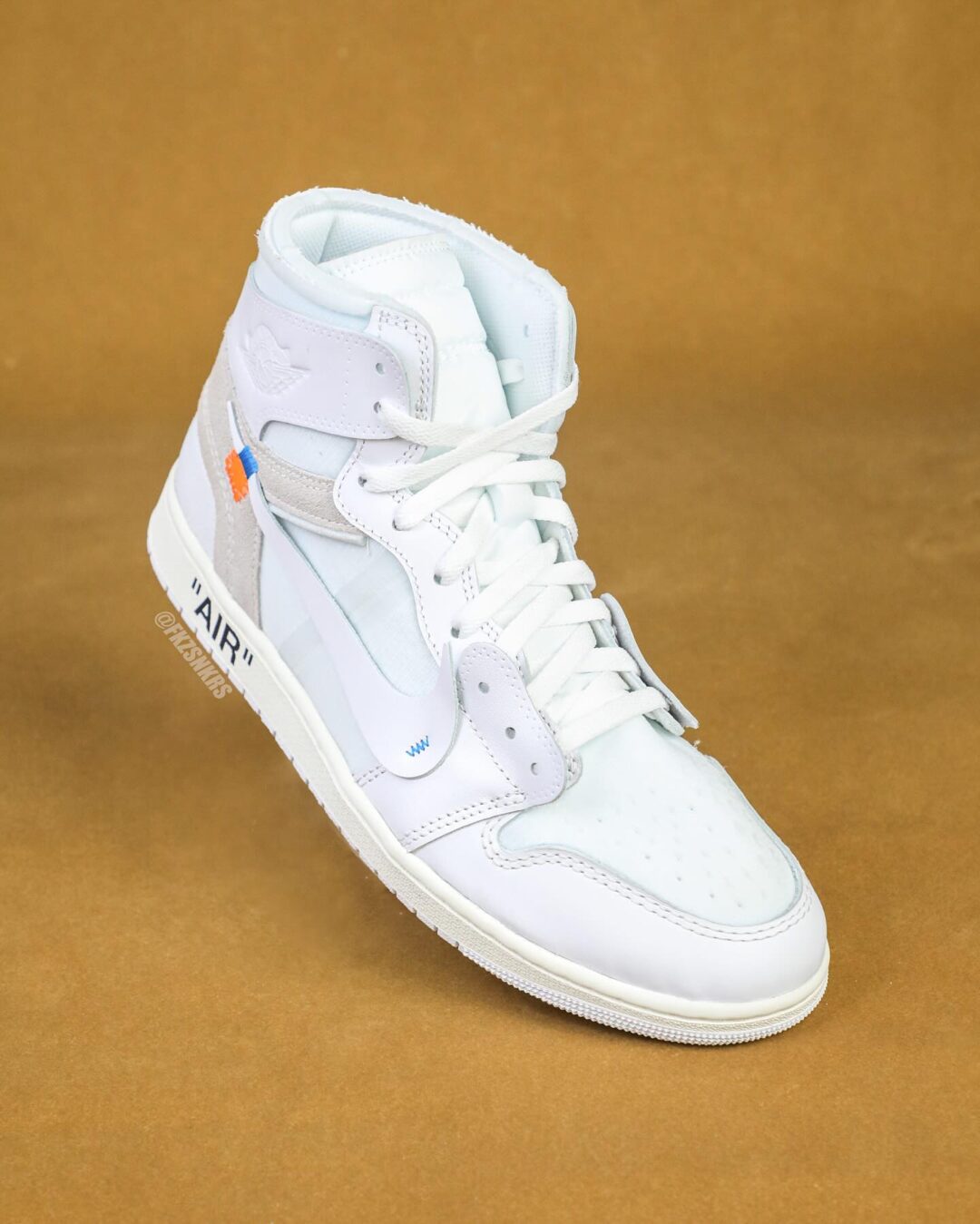 【2026年 3/28 発売予定】OFF-WHITE × NIKE AIR JORDAN 1 RETRO HIGH OG “Alaska” (オフホワイト ナイキ エア ジョーダン 1 レトロ ハイ “アラスカ”) [AA3834-100]