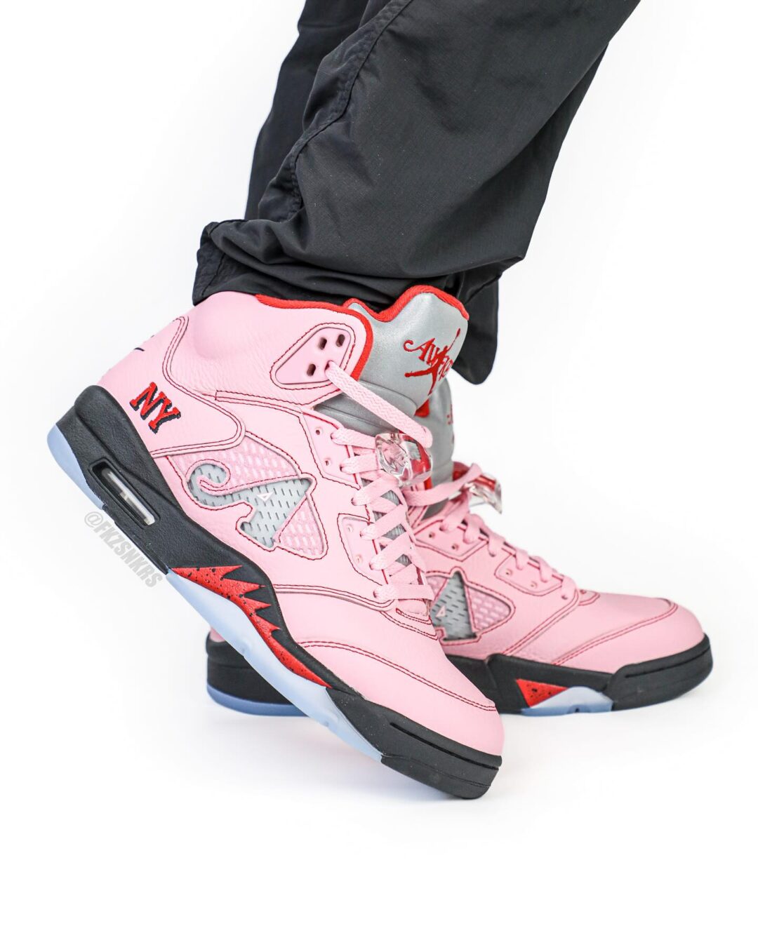 【2025年 8/16 & 9/19 発売予定】Awake NY × NIKE AIR JORDAN 5 (アウェイク ナイキ エア ジョーダン 5) [DV4982-004/DV4982-600]