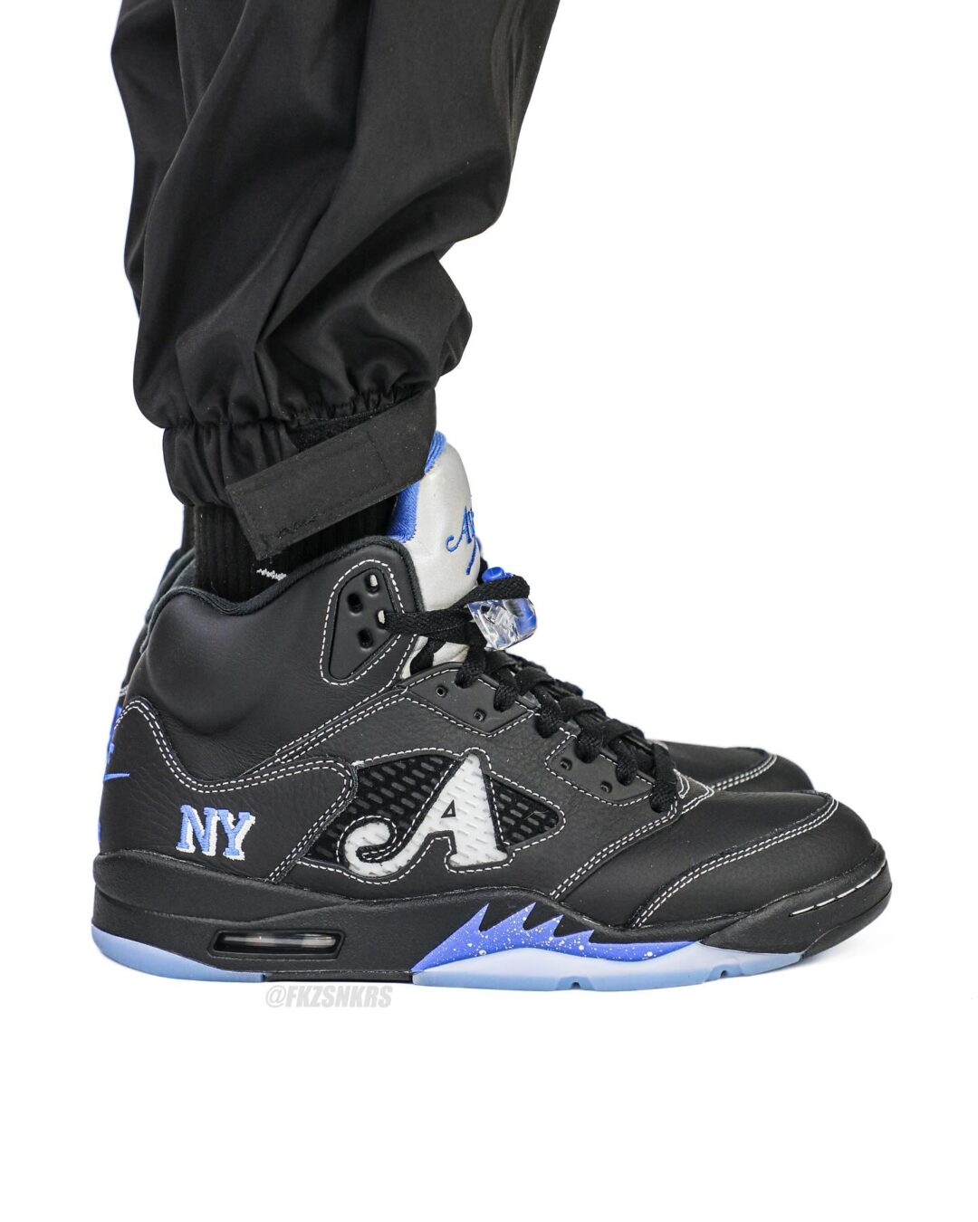 【2025年 8/16 & 9/19 発売予定】Awake NY × NIKE AIR JORDAN 5 (アウェイク ナイキ エア ジョーダン 5) [DV4982-004/DV4982-600]