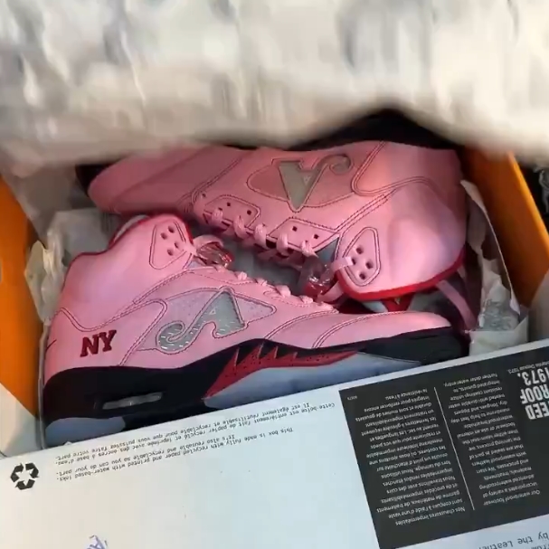 【2025年 8/16 & 9/19 発売予定】Awake NY × NIKE AIR JORDAN 5 (アウェイク ナイキ エア ジョーダン 5) [DV4982-004/DV4982-600]