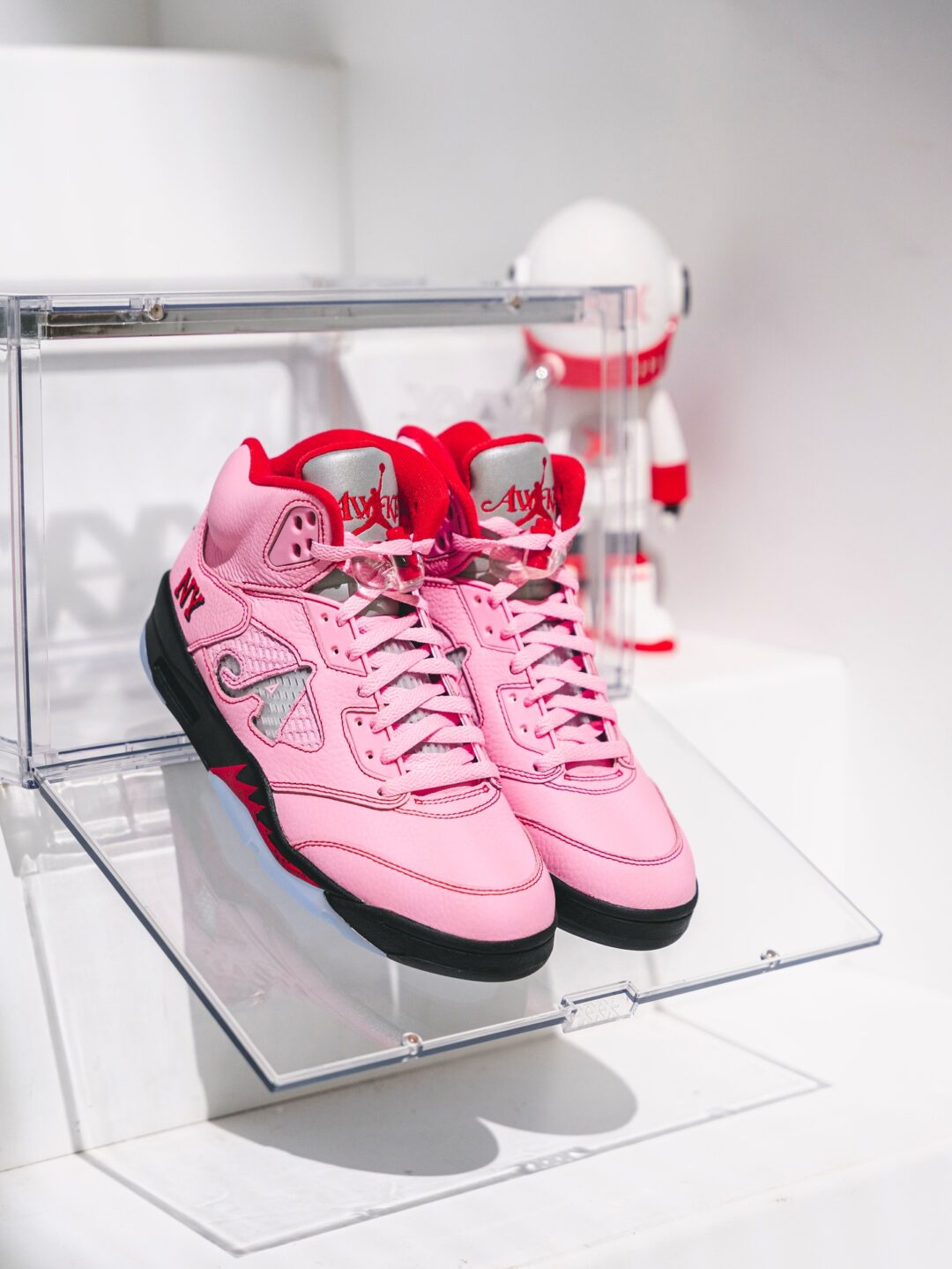 【2025年 8/16 & 9/19 発売予定】Awake NY × NIKE AIR JORDAN 5 (アウェイク ナイキ エア ジョーダン 5) [DV4982-004/DV4982-600]