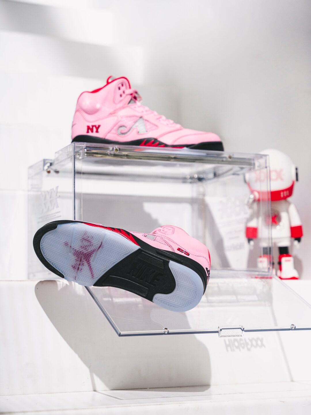 【2025年 8/16 & 9/19 発売予定】Awake NY × NIKE AIR JORDAN 5 (アウェイク ナイキ エア ジョーダン 5) [DV4982-004/DV4982-600]