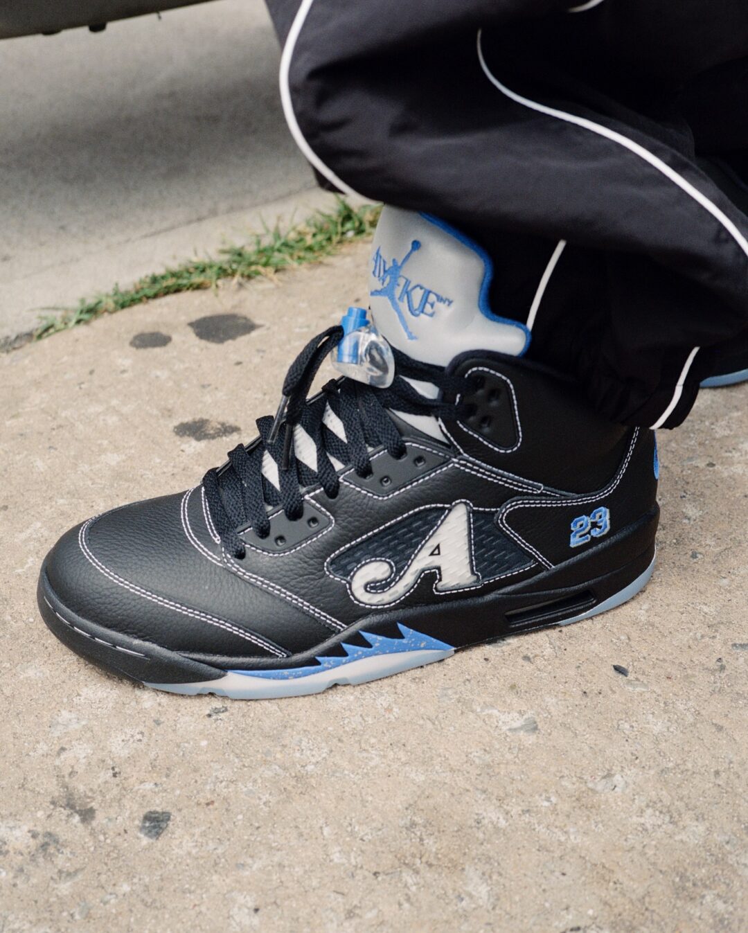 【2025年 8/17 & 8/30 発売予定】Awake NY × NIKE AIR JORDAN 5 “Racer Blue/Bubblegum” (アウェイク ナイキ エア ジョーダン 5) [DV4982-004/DV4982-600]