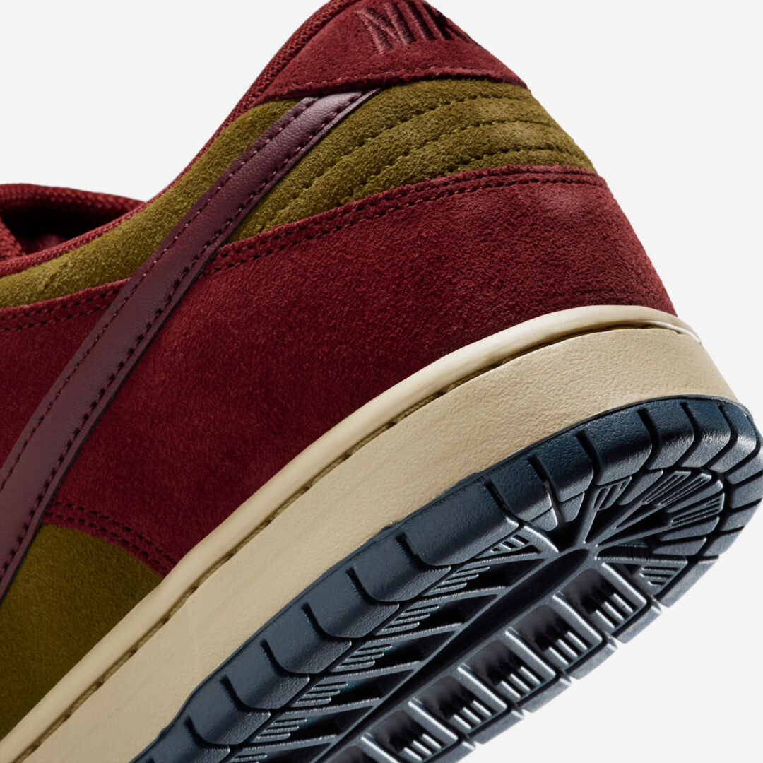 【2025年 7/1 & 7/3 発売予定】NIKE SB DUNK LOW PRO “Dark Team Red/Burgundy Crush” (ナイキ ダンク ロー プロ “ダークチームレッド/バーガンディクラッシュ”) [HQ1625-600]