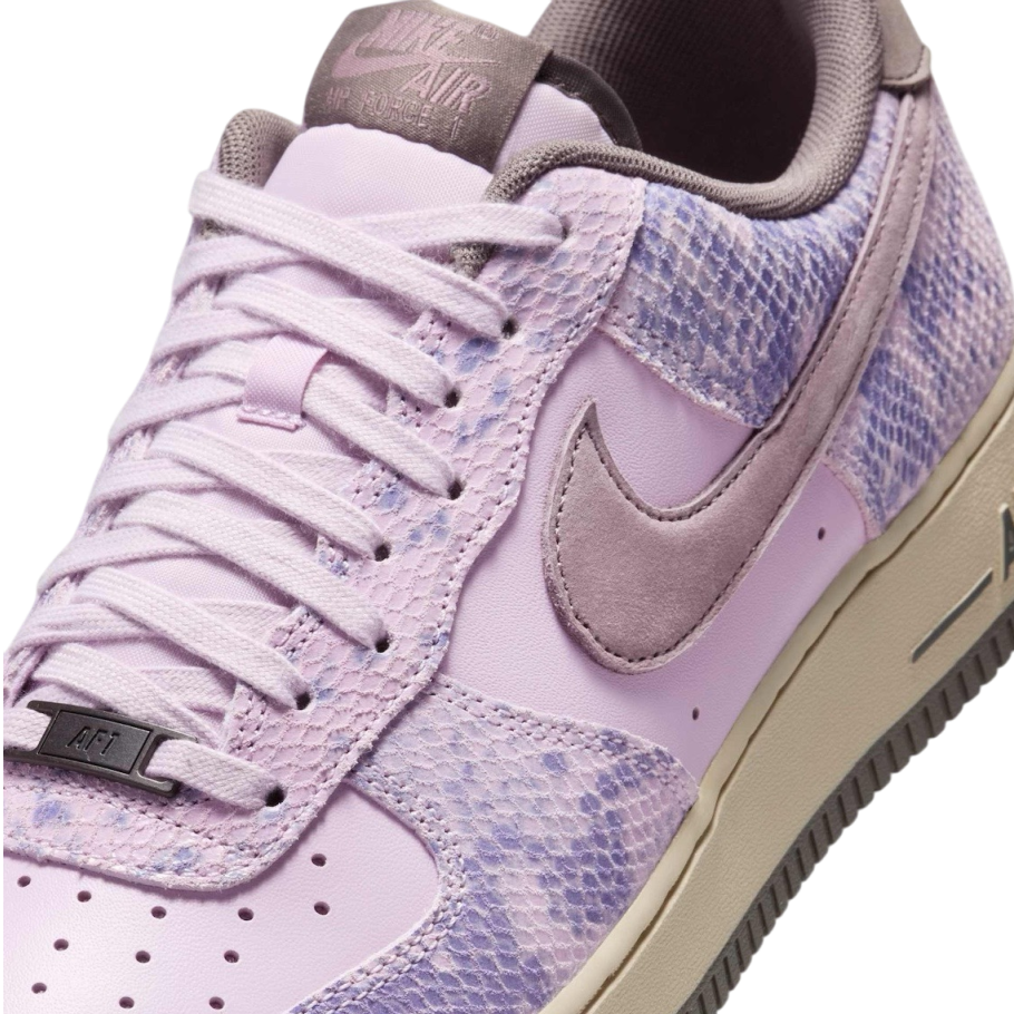 【2025年 1/1 発売】NIKE AIR FORCE 1 LOW “Purple Snakeskin” (ナイキ エア フォース 1 ロー “パープルスネークスキン”) [HF2898-500]