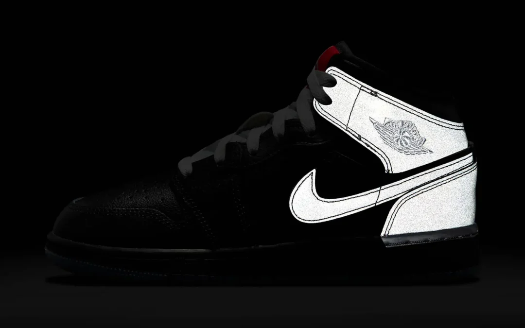 【2025年 2/15 発売予定】NIKE AIR JORDAN 1 MID “Black Metallic Reimagined” (ナイキ エア ジョーダン 1 ミッド “ブラックメタリック リイマジンド”) [HV5177-010]