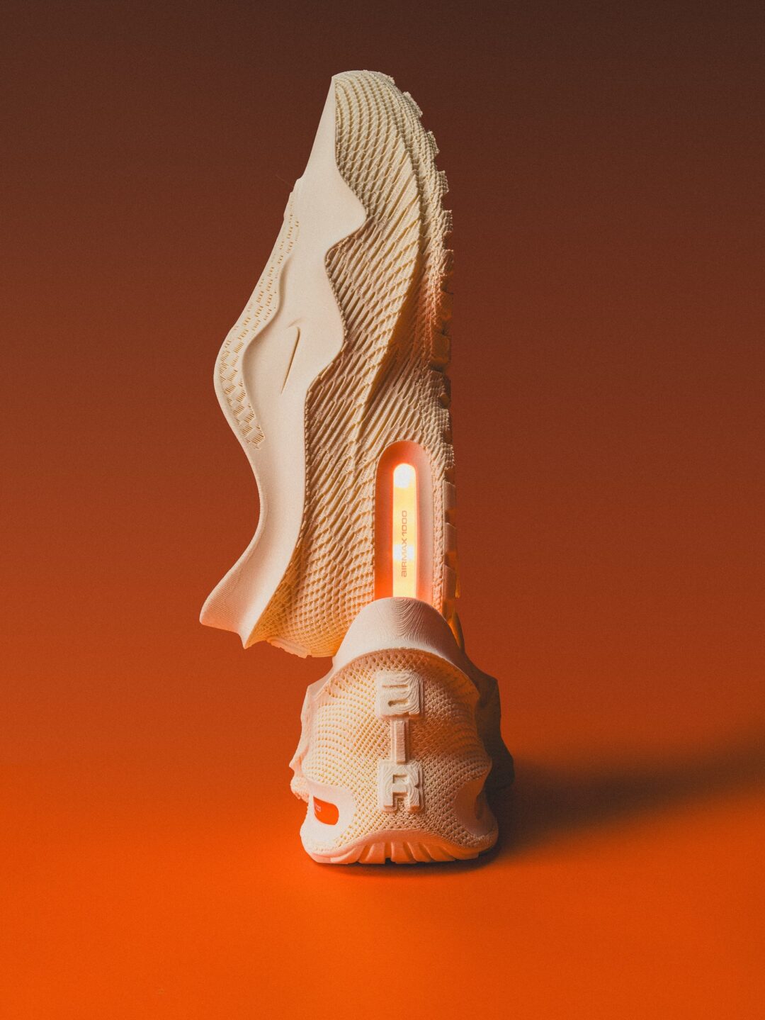 「NIKE AIR MAX 1」の再構築モデル「AIR MAX 1000」を3Dプリンタで発表 (ナイキ エア マックス 1000) [HV0234-100]