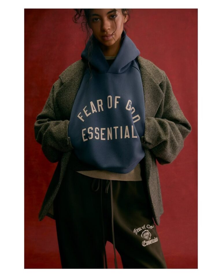2024年 11/13 発売】FEAR OF GOD ESSENTIALS 2024 HOLIDAY
