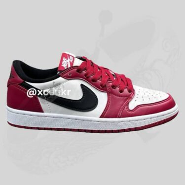 【2025年 10/18 発売予定】NIKE AIR JORDAN 1 RETRO LOW OG “Black/Muslin/Varsity Red” (ナイキ エア ジョーダン 1 レトロ ロー OG “ブラック/ムスリン/バーシティレッド″) [HQ6998-600]