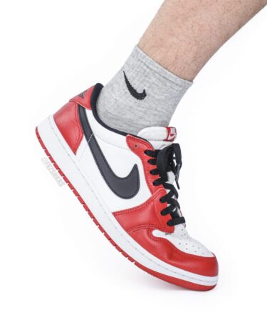 【2025年 11/15 発売予定】NIKE AIR JORDAN 1 RETRO LOW OG “Chicago/Black/Muslin/Varsity Red” (ナイキ エア ジョーダン 1 レトロ ロー “シカゴ/ブラック/ムスリン/バーシティレッド″) [HQ6998-600]