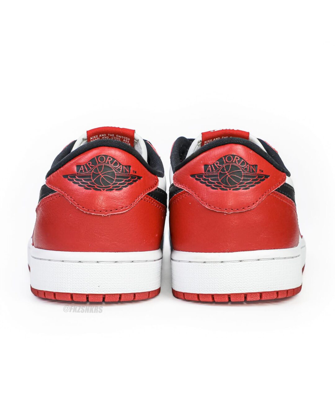 【2025年 11/15 発売予定】NIKE AIR JORDAN 1 RETRO LOW OG “Chicago/Black/Muslin/Varsity Red” (ナイキ エア ジョーダン 1 レトロ ロー “シカゴ/ブラック/ムスリン/バーシティレッド″) [HQ6998-600]