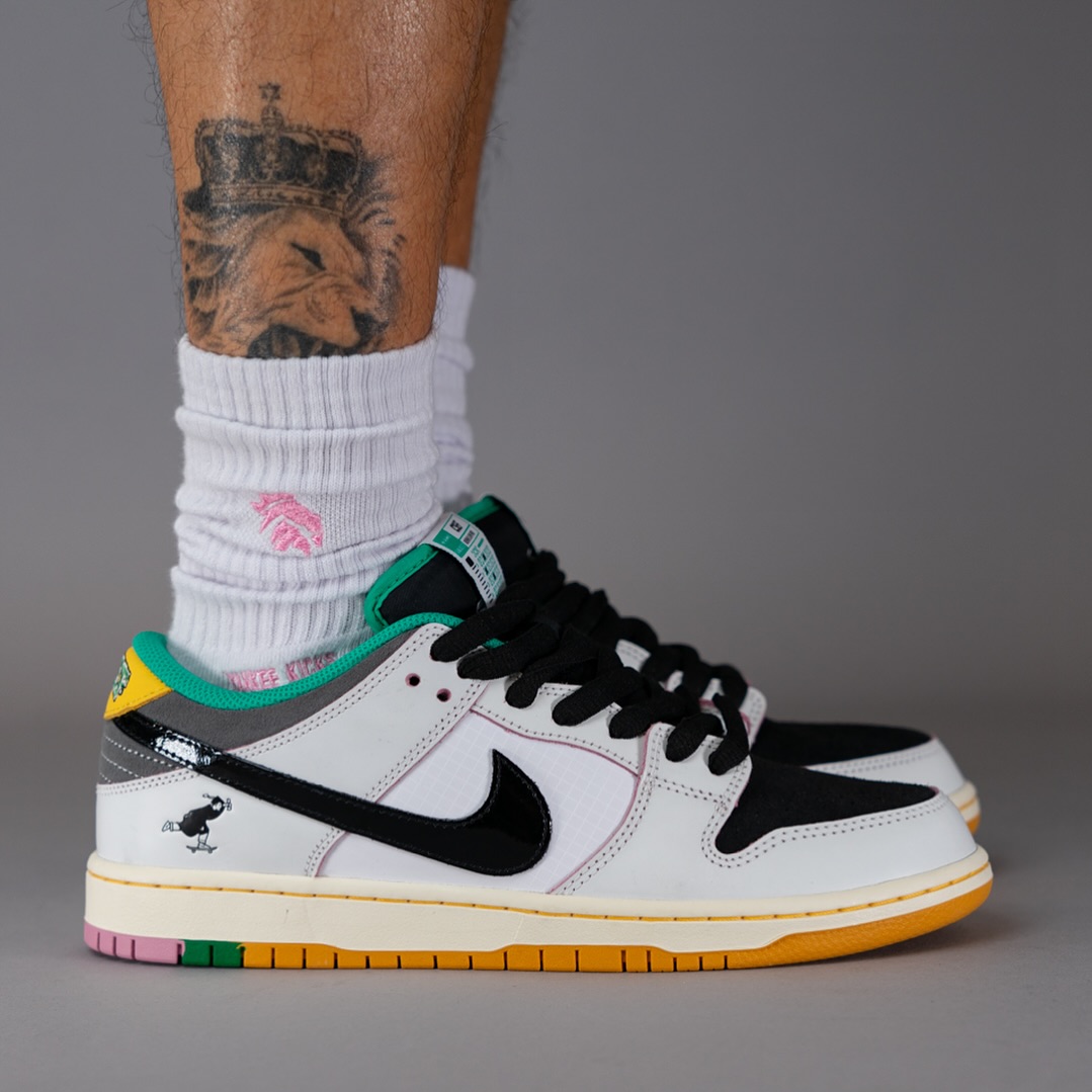 【2025年 5/1 & 5/3 発売】College Skateboarding Educational Foundation {CSEF} × NIKE SB DUNK LOW PRO QS (カレッジ スケートボーディング エデュケーショナル ファウンデーション ナイキ ダンク ロー) [HJ4132-100]
