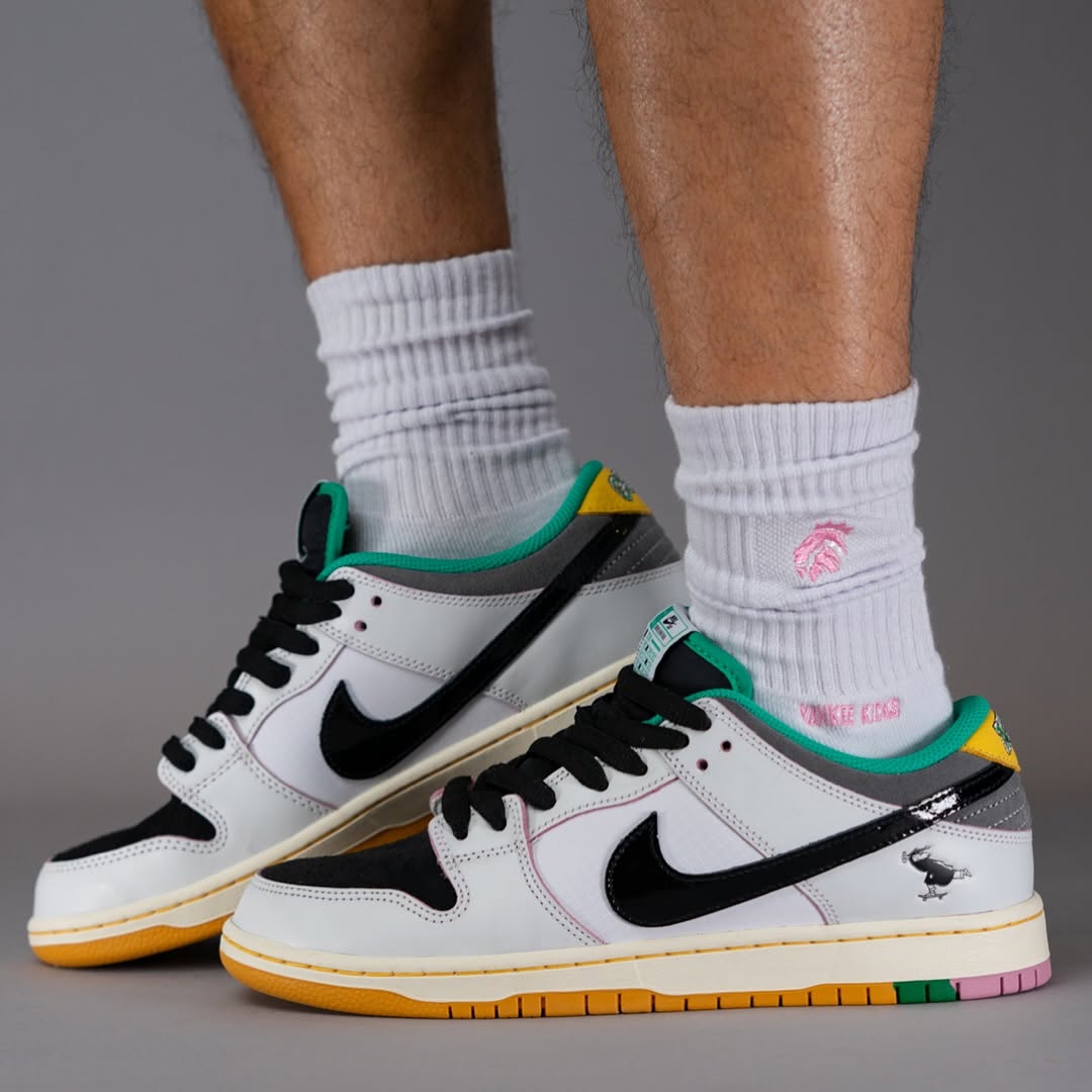 【2025年 5/1 & 5/3 発売】College Skateboarding Educational Foundation {CSEF} × NIKE SB DUNK LOW PRO QS (カレッジ スケートボーディング エデュケーショナル ファウンデーション ナイキ ダンク ロー) [HJ4132-100]