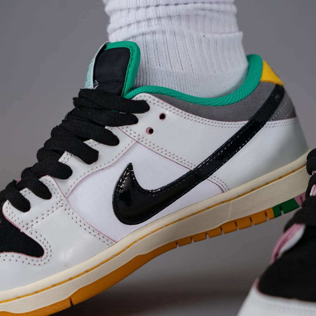 【2025年 5/1 & 5/3 発売】College Skateboarding Educational Foundation {CSEF} × NIKE SB DUNK LOW PRO QS (カレッジ スケートボーディング エデュケーショナル ファウンデーション ナイキ ダンク ロー) [HJ4132-100]