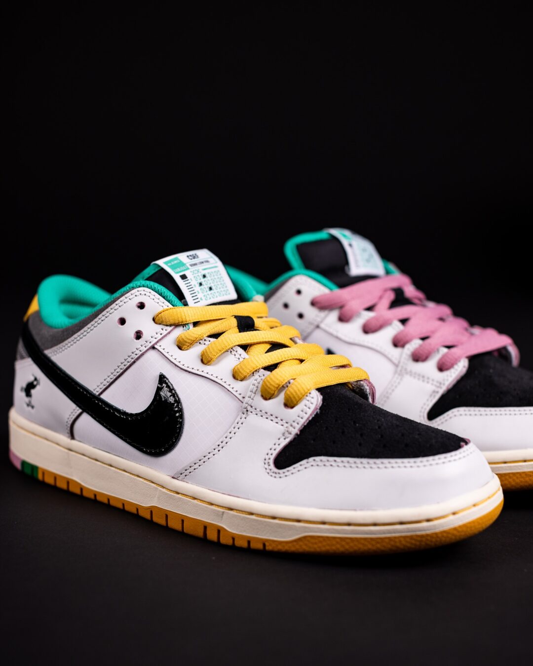 【2025年 5/1 & 5/3 発売】College Skateboarding Educational Foundation {CSEF} × NIKE SB DUNK LOW PRO QS (カレッジ スケートボーディング エデュケーショナル ファウンデーション ナイキ ダンク ロー) [HJ4132-100]