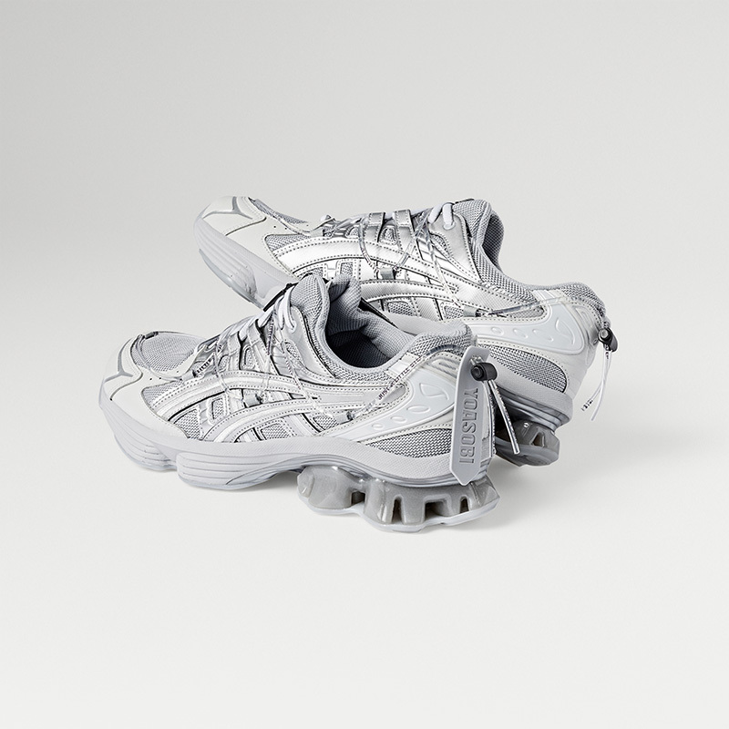 【2026年 3/19 発売】ASICS × YOASOBI GEL-KINETIC FLUENT Y (アシックス ヨアソビ) [1203A837.001/1203A837.020]