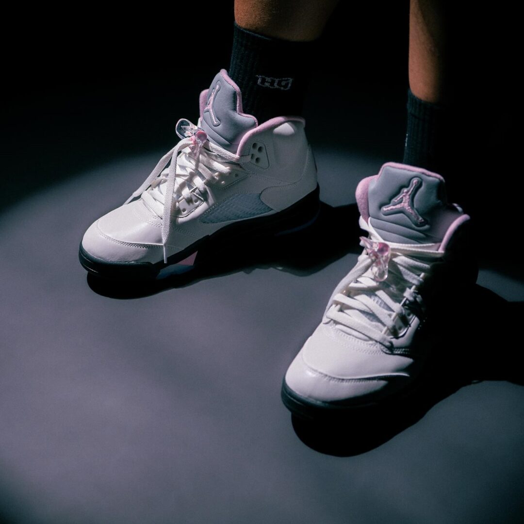 【2025年 10/11 発売】NIKE AIR JORDAN 5 RETRO “White/Medium Soft Pink” (ナイキ エア ジョーダン 5 “ホワイト/ミディアムソフトピンク”) [HQ7978-102]