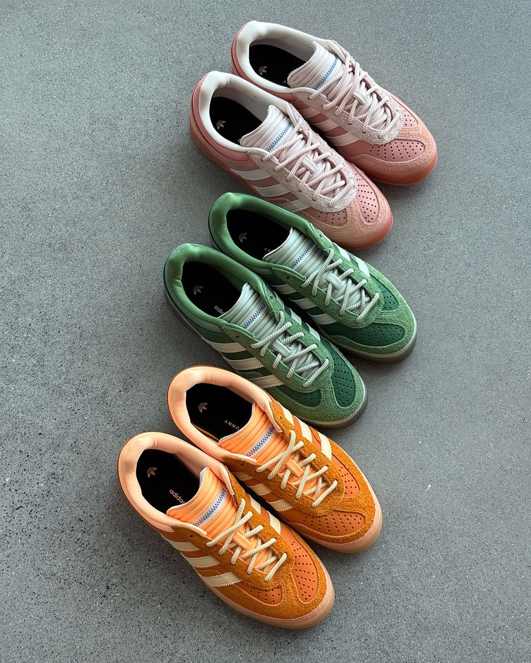 【2025年 7月 & 8月 発売予定】BAD BUNNY × adidas Originals GAZELLE INDOOR “Amazon Green/Unity Orange/Wonder Clay” (バッドバニー アディダス オリジナルス ガゼル インドア) [JS5049/JS5050/JS5052]