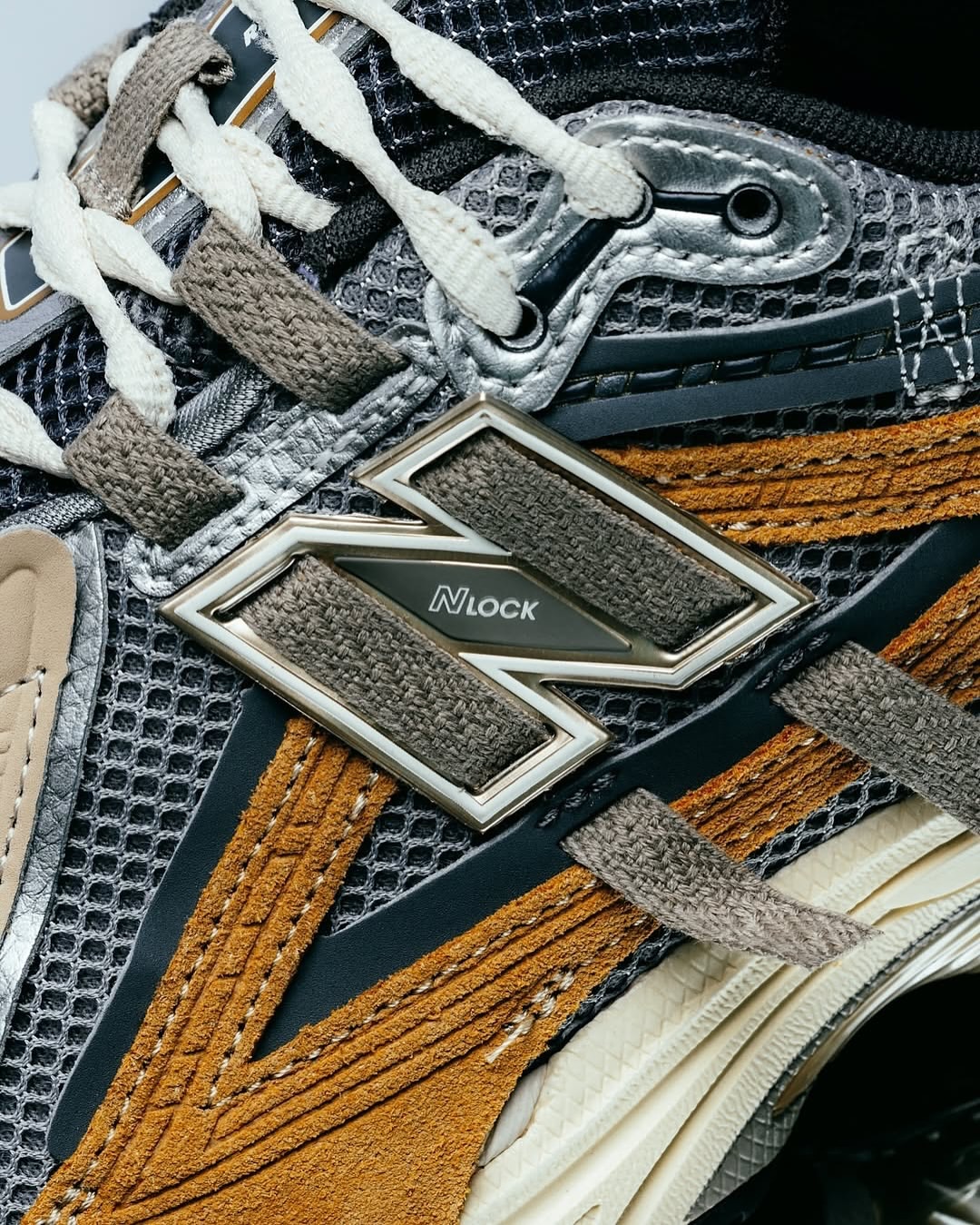 【2025年 1/22 発売】New Balance U1906 AA “Grey/Brown” (ニューバランス) [U1906AA]