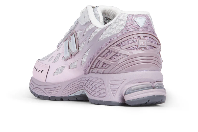 【2025年 2/12 発売】New Balance U1906 WFA “Ice Wine/Mid Century Pink” (ニューバランス) [U1906WFA]