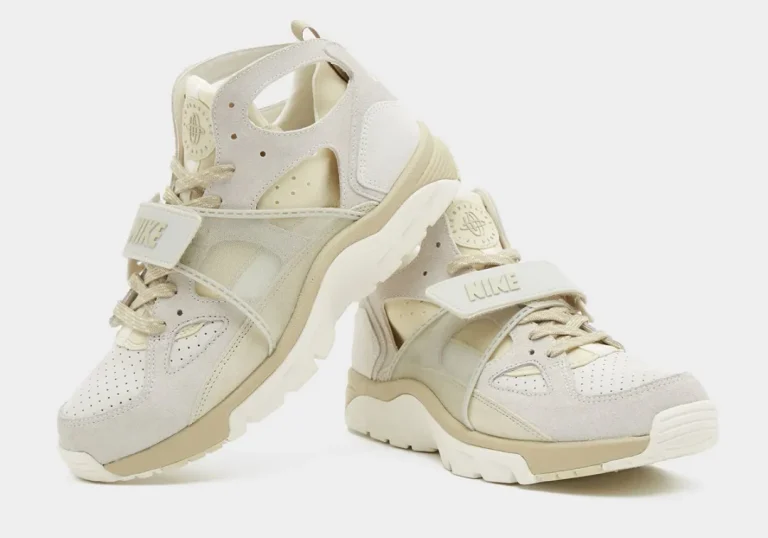 Sale! 爽やか!! ☆エアハラチAir Huarache \"Sail/Light\" Women's ナイキ エアハラチ レディース (レディーススニーカー) 価格比較