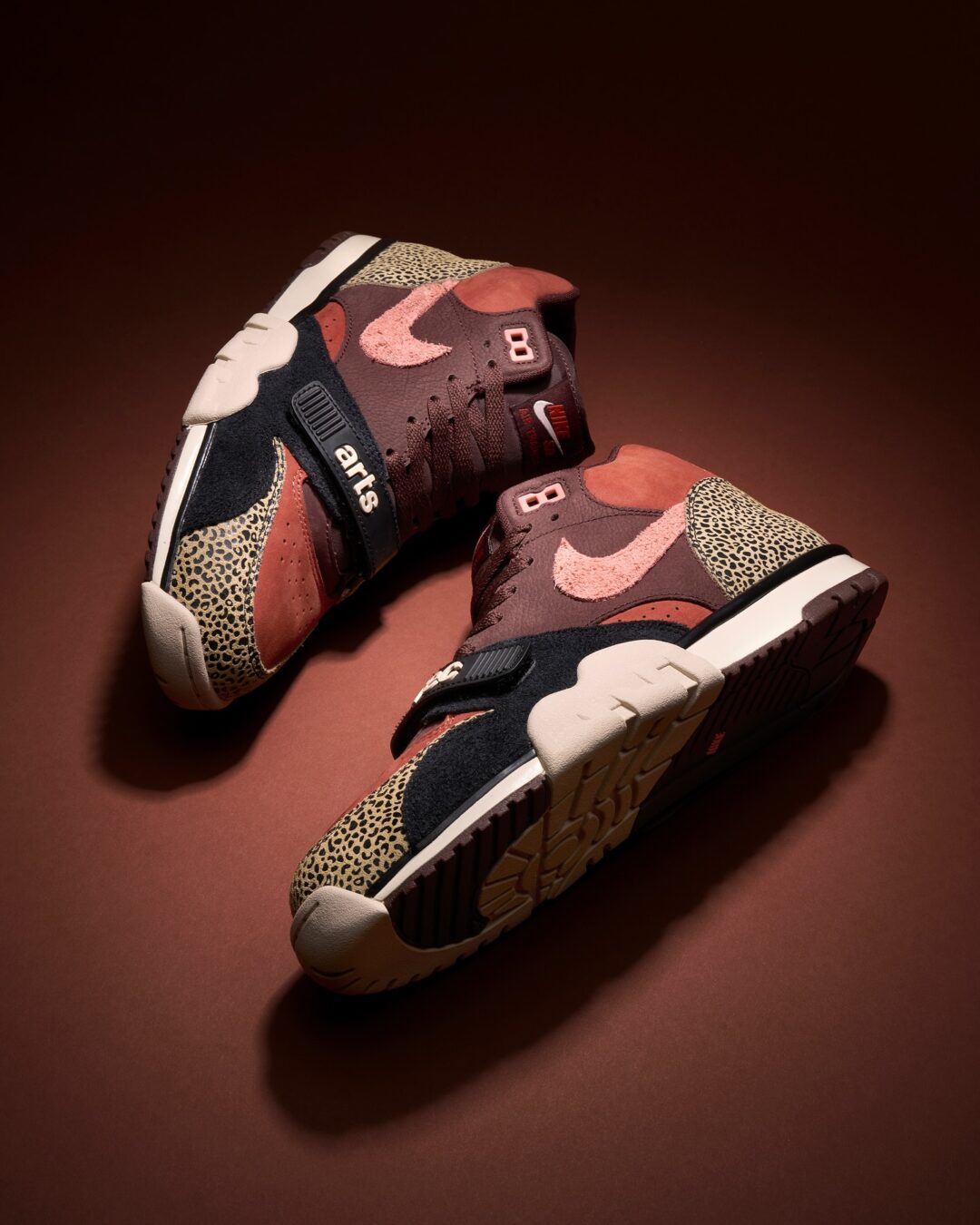 【国内 2025年 7/18 発売】Arts-Rec x NIKE SB “DUNK LOW” & “AIR TRAINER 1” (アーツレック ナイキ ダンク ロー エア トレイナー) {IH3211-200/IF0501-200]