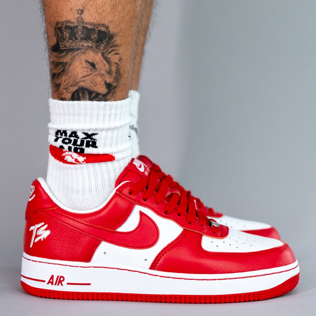 【2025年 8/1 発売予定】Fat Joe/Terror Squad × NIKE AIR FORCE 1 LOW “White/University Red” (ファット・ジョー テラー・スクワッド ナイキ エア フォース 1 ロー “ホワイト/ユニバーシティレッド”) [II4391-100]