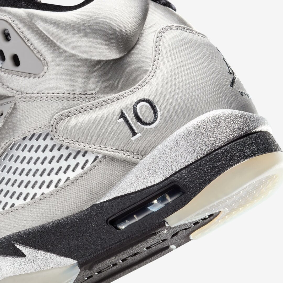 【2025年 9/1 発売予定】NIKE AIR JORDAN 5 WINGS “Medium Grey/Black” (ナイキ エア ジョーダン 5 ウィングス “ミディアムグレー/ブラック”) [IO2038-001]