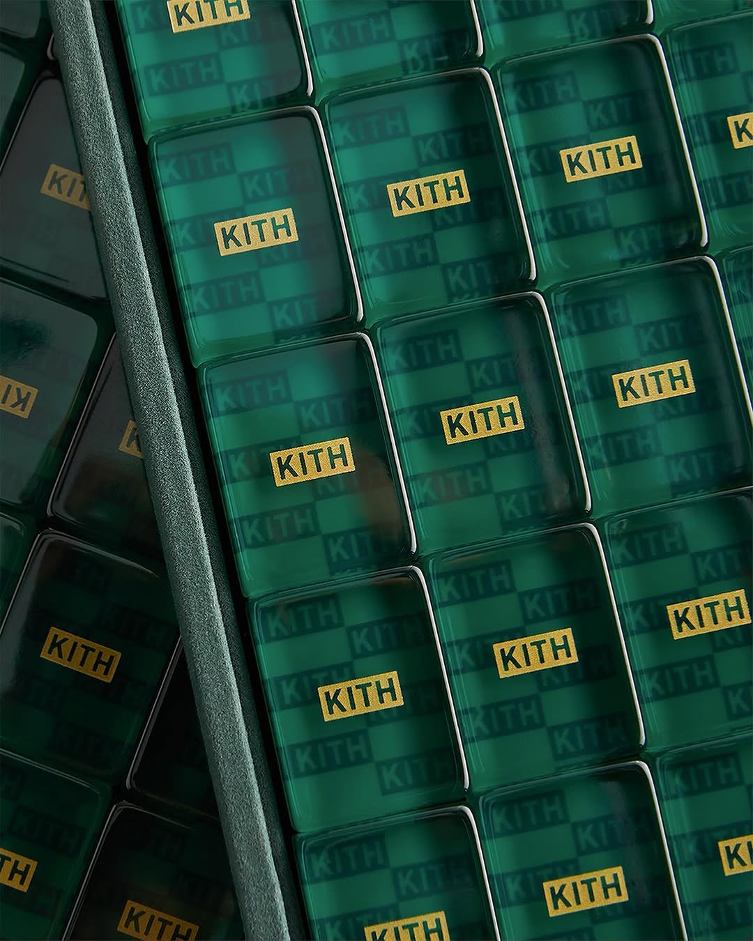 「ヘビ年・旧正月」を祝したKITH TREATS “Lunar New Year”が2025年 1/11 発売 (キス トリーツ)