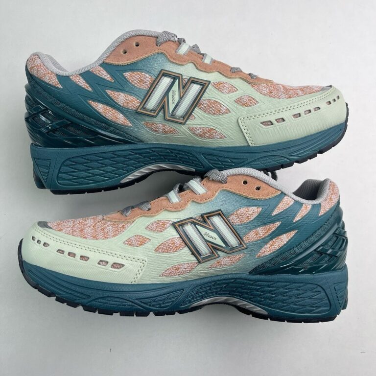 2025年 2/12 発売】New Balance U1906 WFB “Green/Orange