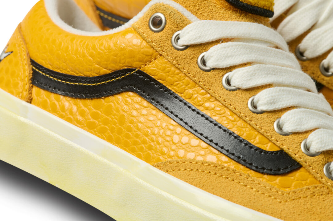 割引 × COMPANY 1977足限定】CARPET 世界 ​VANS 36+ SKOOL OLD SKATE 靴