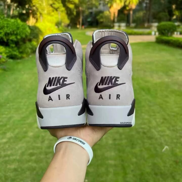 【国内 2025年 12/6 発売】A Ma Maniére × NIKE AIR JORDAN 6 SP “Sail/Smokey Mauve” (ア マ マニエール ナイキ エア ジョーダン 6 SP) [IF3103-100/IF3103-200]