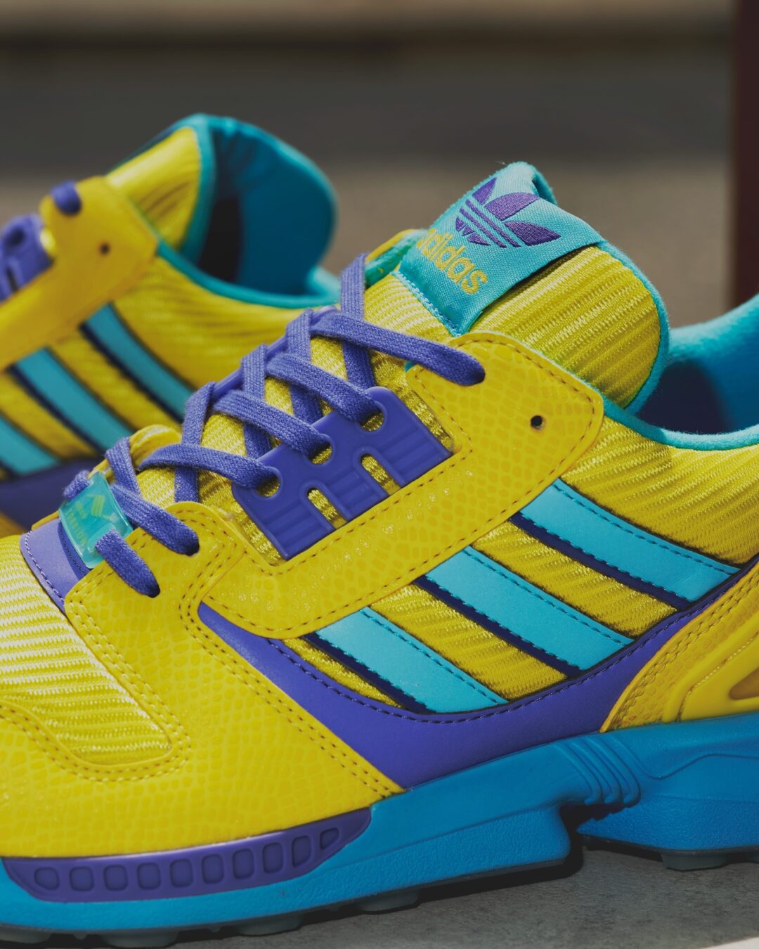 【2025年 4/19 & 6/14 発売】atmos × adidas Originals ZX 8000 G-SNK 10 “URA” (アトモス アディダス オリジナルス ゼットエックス) [JQ2580]