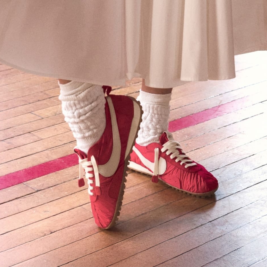 【新品未開封】NIKE x ジャックムス パーカー Mサイズ定価27,500円 2024年 7/23 発売】JACQUEMUS × NIKE AIR MAX 1 86 (ジャック