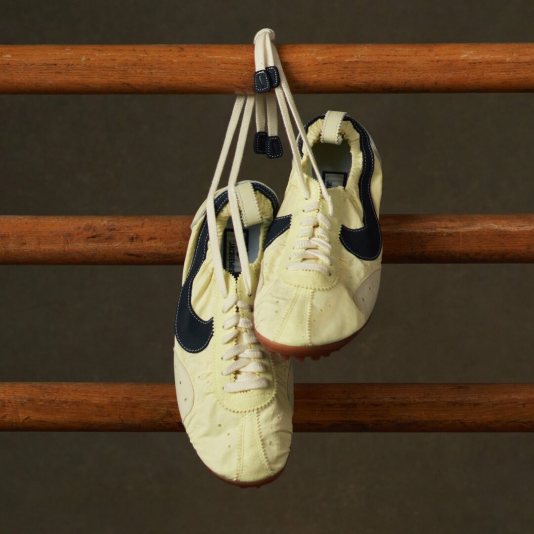【2025年 9/29 & 10/10 発売】JACQUEMUS × NIKE MOON SHOES 2025 FW (ジャックムス ナイキ ムーンシューズ) [HV8547-001/HV8547-002/HV8547-200/HV8547-600/HV8547-601/HV8547-700]