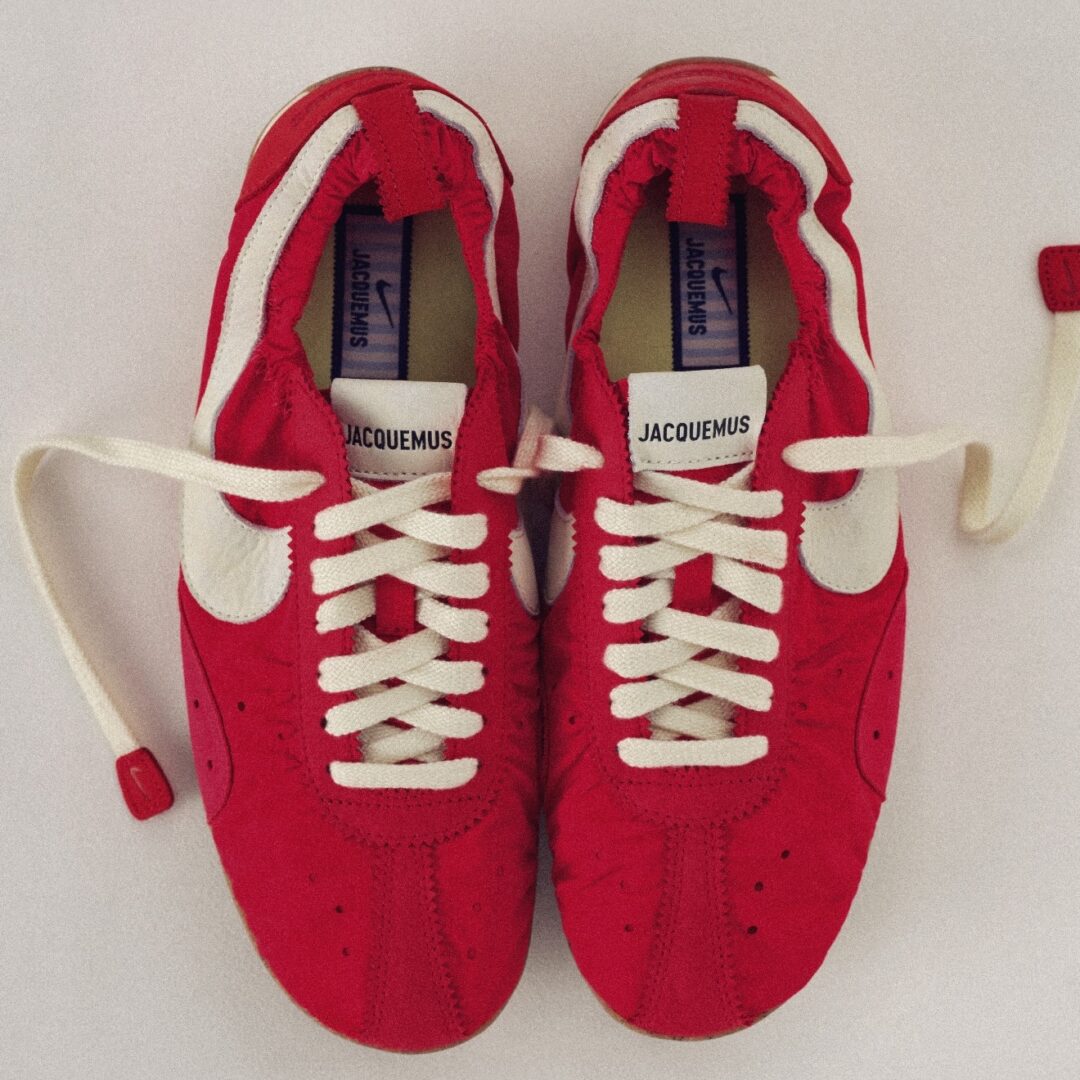【2025年末 発売予定】JACQUEMUS × NIKE MOON SHOES 2025 FW (ジャックムス ナイキ ムーンシューズ) [HV8547-001/HV8547-002/HV8547-200/HV8547-600/HV8547-601/HV8547-700]