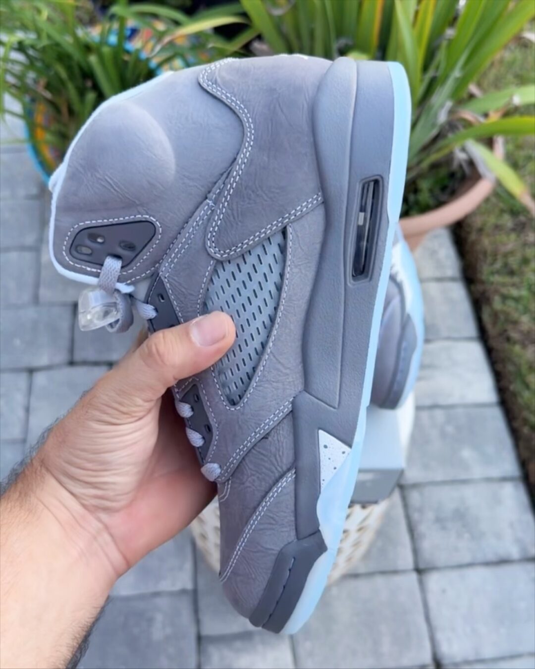 【2026年 1/10 復刻予定】NIKE AIR JORDAN 5 RETRO “Wolf Grey” (ナイキ エア ジョーダン 5 レトロ “ウルフグレー”) [DD0587-002]