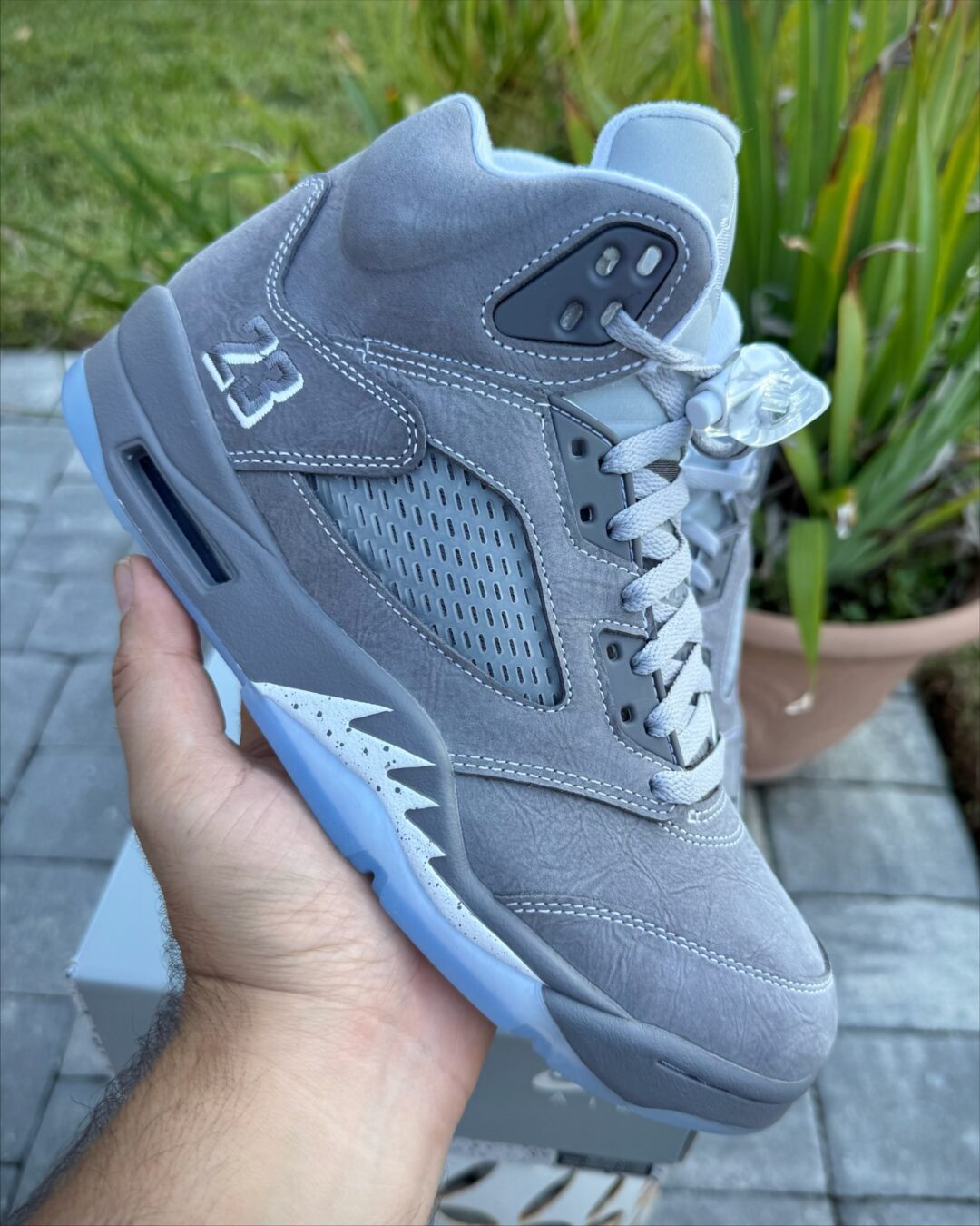 【2026年 1/10 復刻予定】NIKE AIR JORDAN 5 RETRO “Wolf Grey” (ナイキ エア ジョーダン 5 レトロ “ウルフグレー”) [DD0587-002]