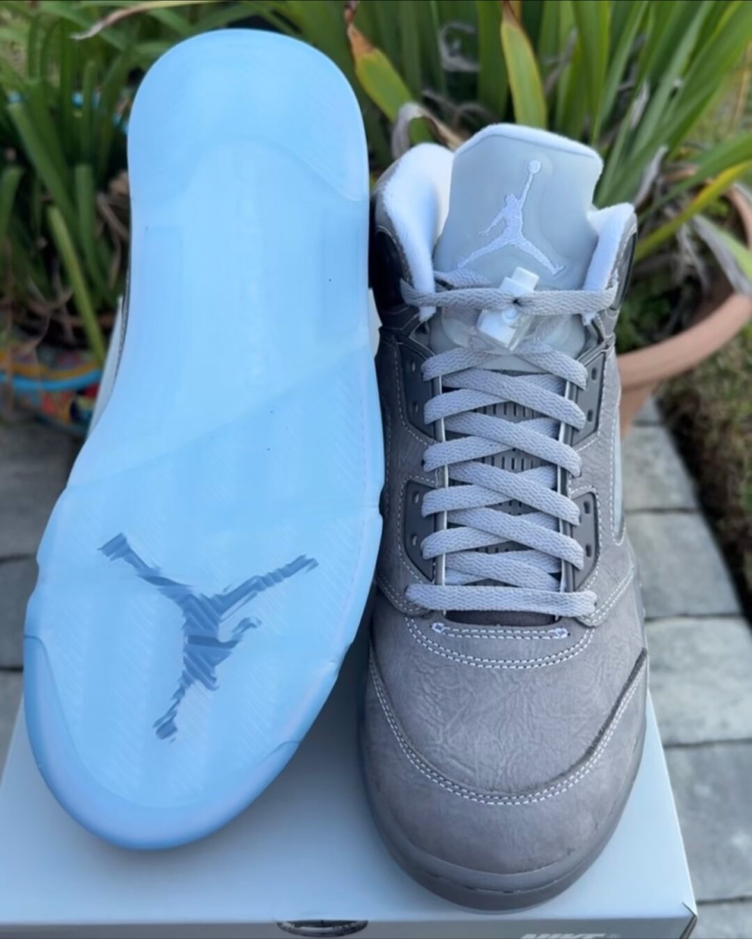 【2026年 1/10 復刻予定】NIKE AIR JORDAN 5 RETRO “Wolf Grey” (ナイキ エア ジョーダン 5 レトロ “ウルフグレー”) [DD0587-002]