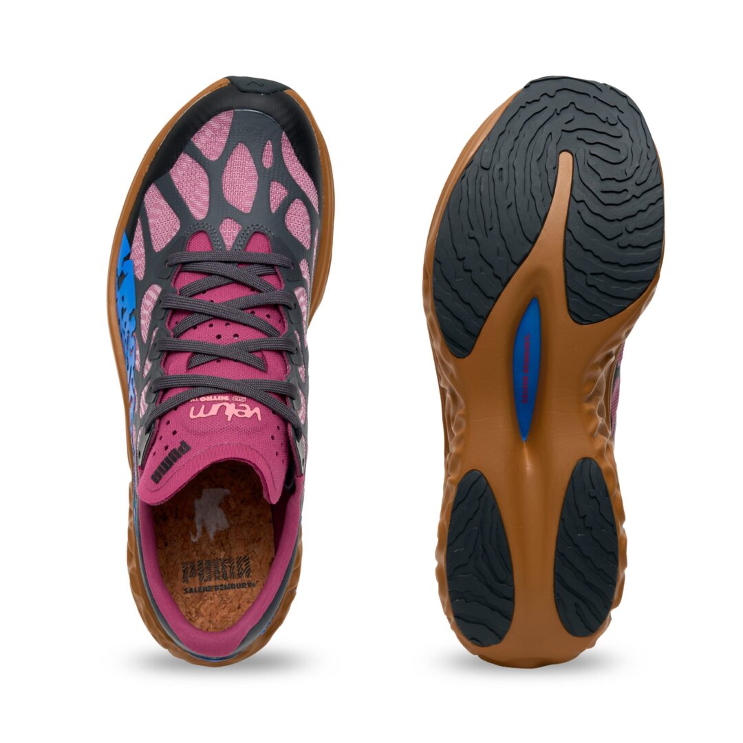 【2026年 2/1 & 2/7 発売】Salehe Bembury × PUMA VELUM NITRO “Magenta Gleam” (サレヘ・ベンバリー プーマ ヴェラム ニトロ) [313604-01]
