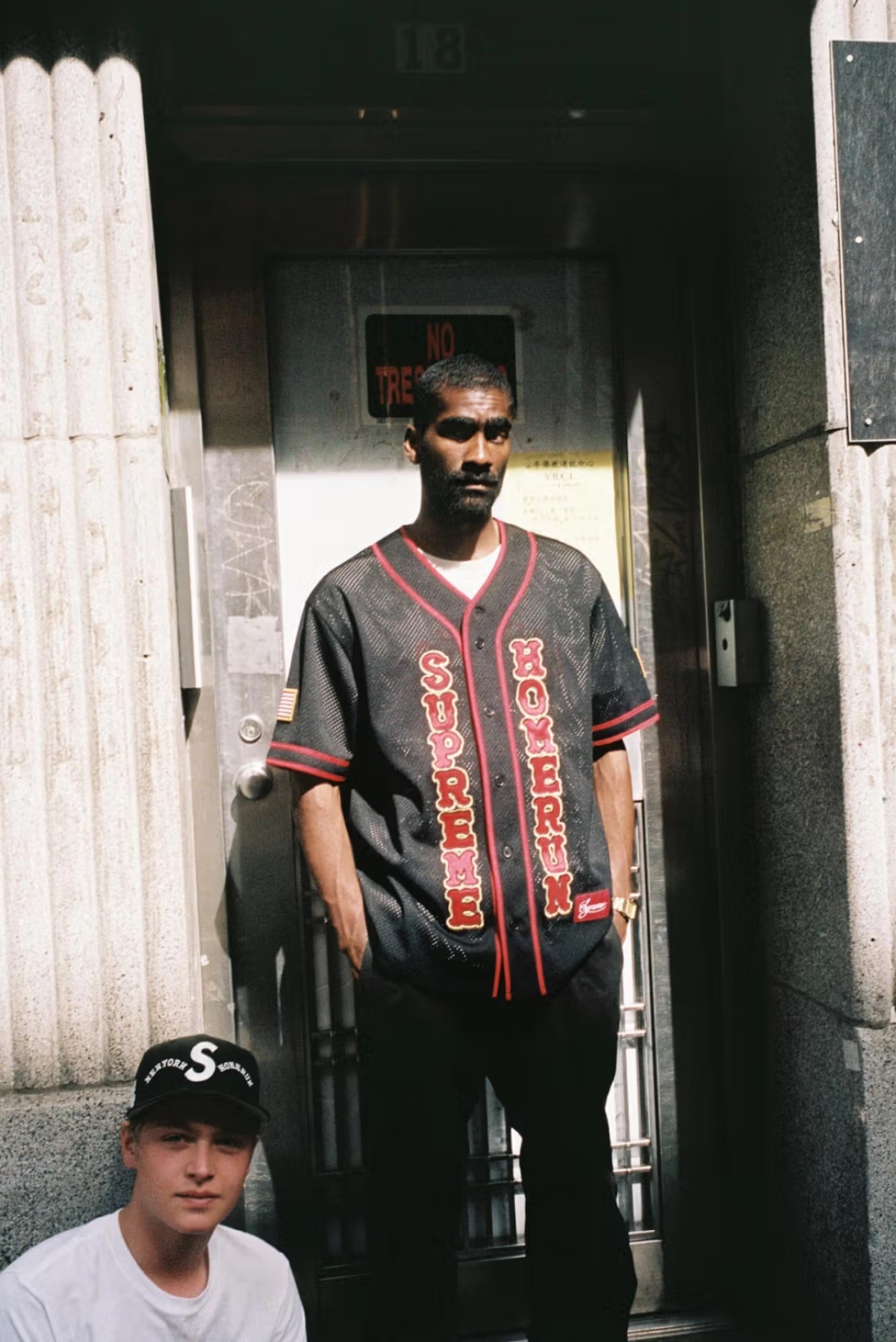 【SUPREME 2025 SS – シュプリーム 2025年 春夏】国内 6/14 発売予定 – week 16にSupreme サングラス が登場予定