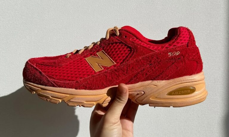 New Balance★ニューバランス★9.5型★美品★スタッフ(WH×RED) New Balance☆ニューバランス☆9.5型☆美品☆スタッフ(WH×RED)