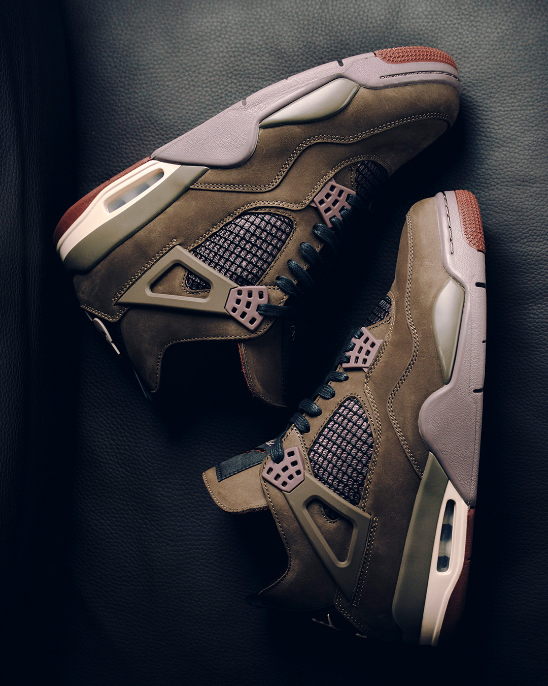 【2025年 12/19 発売予定】A Ma Maniére × NIKE AIR JORDAN 4 SP “ Dark Mocha” (ア マ マニエール ナイキ エア ジョーダン 4 SP) [IF3102-200]