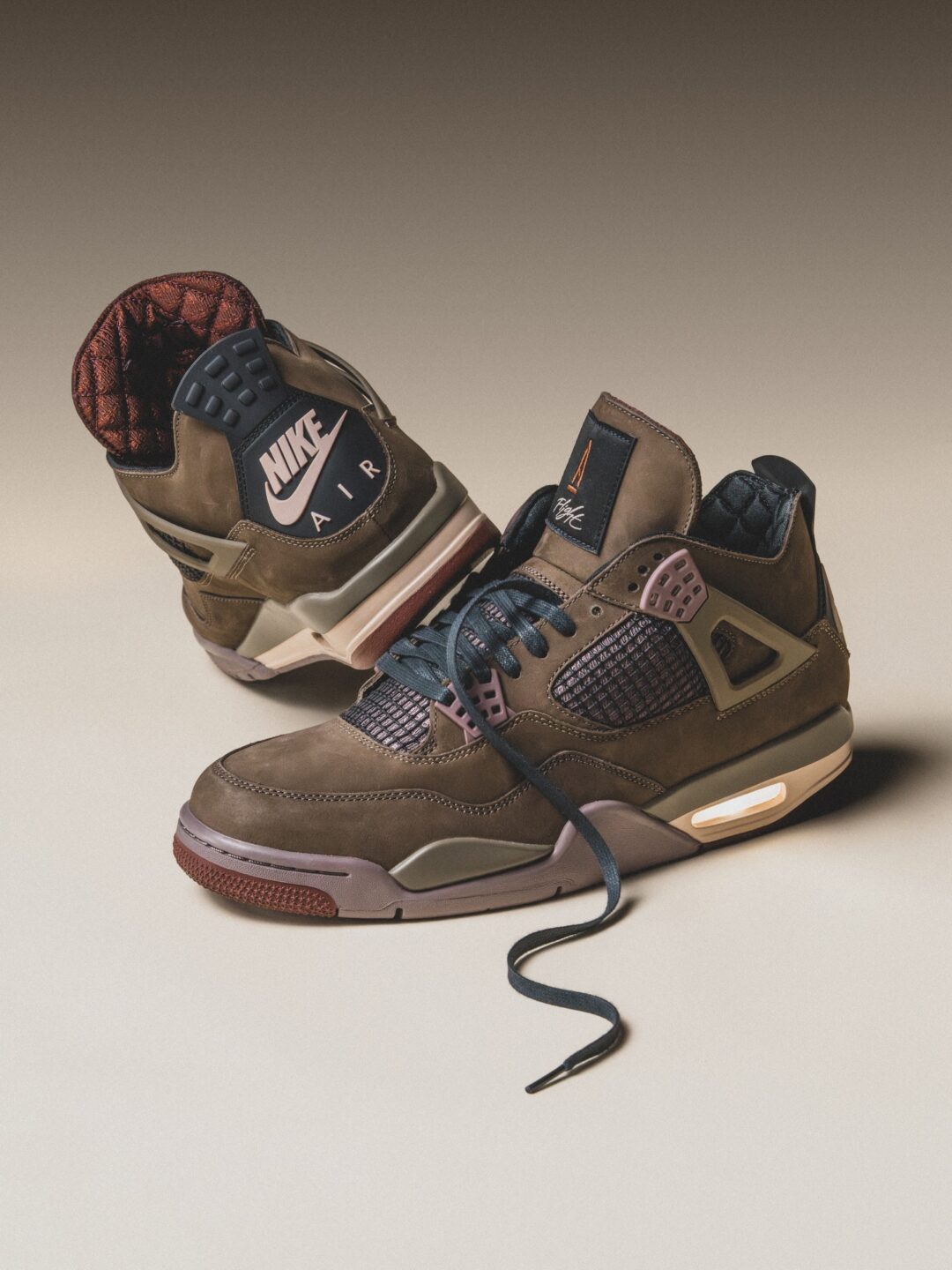 【2025年 12/19 発売予定】A Ma Maniére × NIKE AIR JORDAN 4 SP “ Dark Mocha” (ア マ マニエール ナイキ エア ジョーダン 4 SP) [IF3102-200]